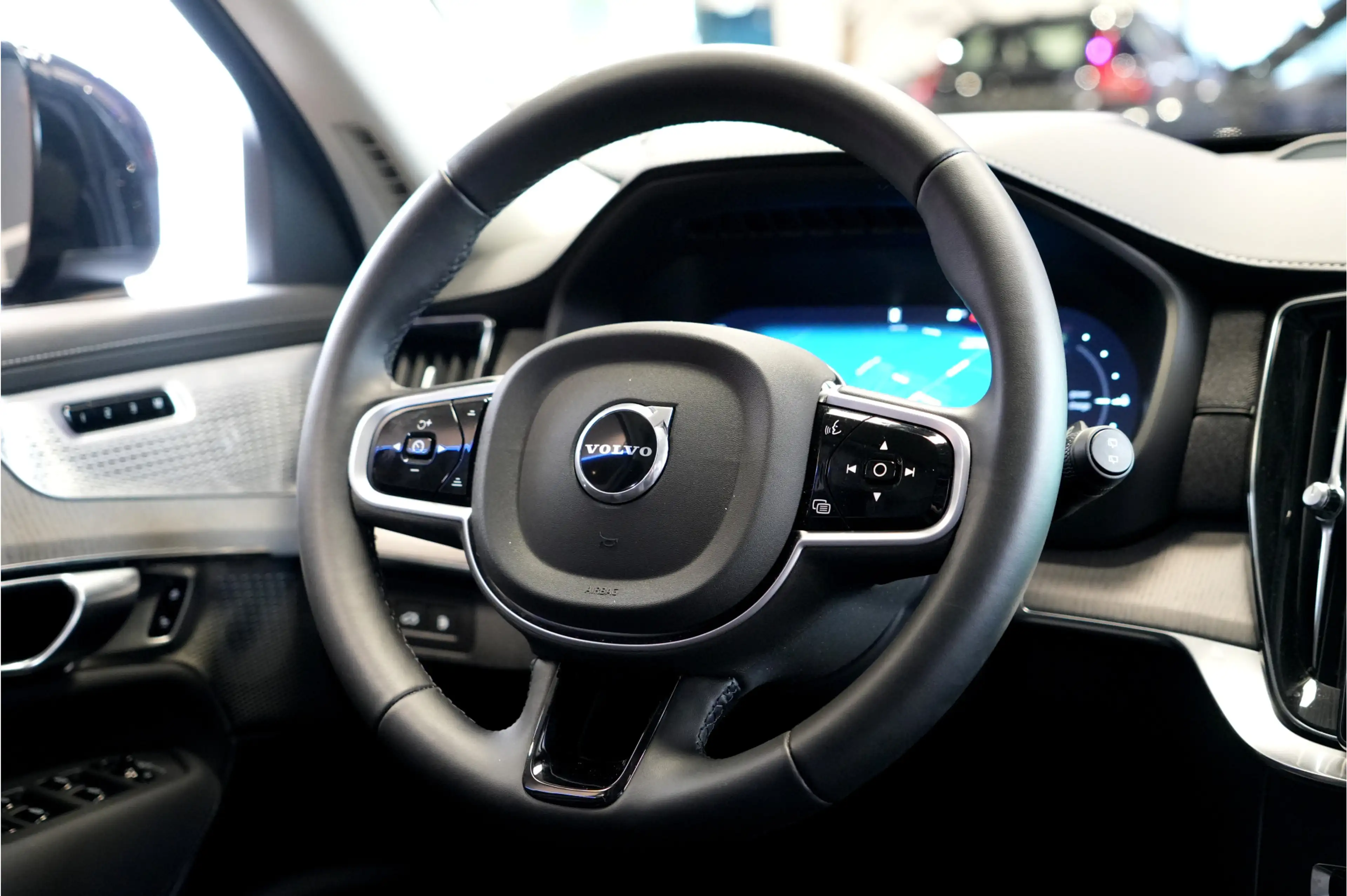 Volvo XC90 2.0 T8 AWD 335kW/456pk Aut8 Recharge Ultra Dark 7P — photo 14
