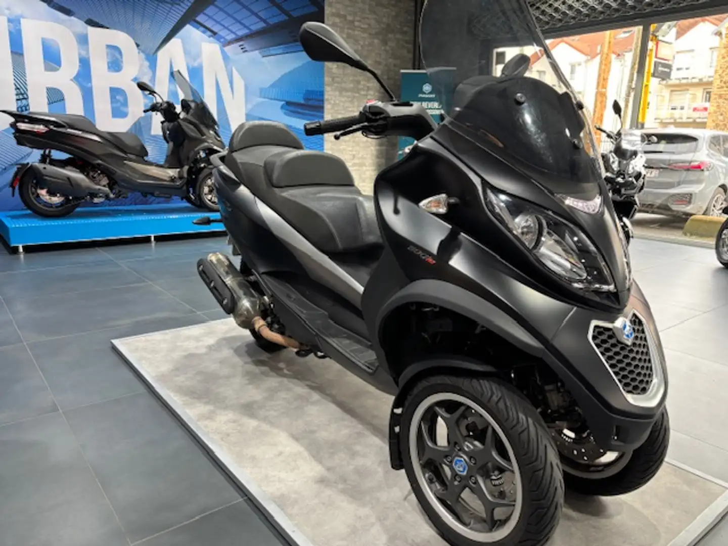 Piaggio MP3 500 Noir - 2