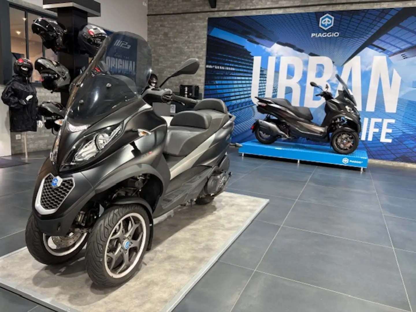 Piaggio MP3 500 Noir - 1