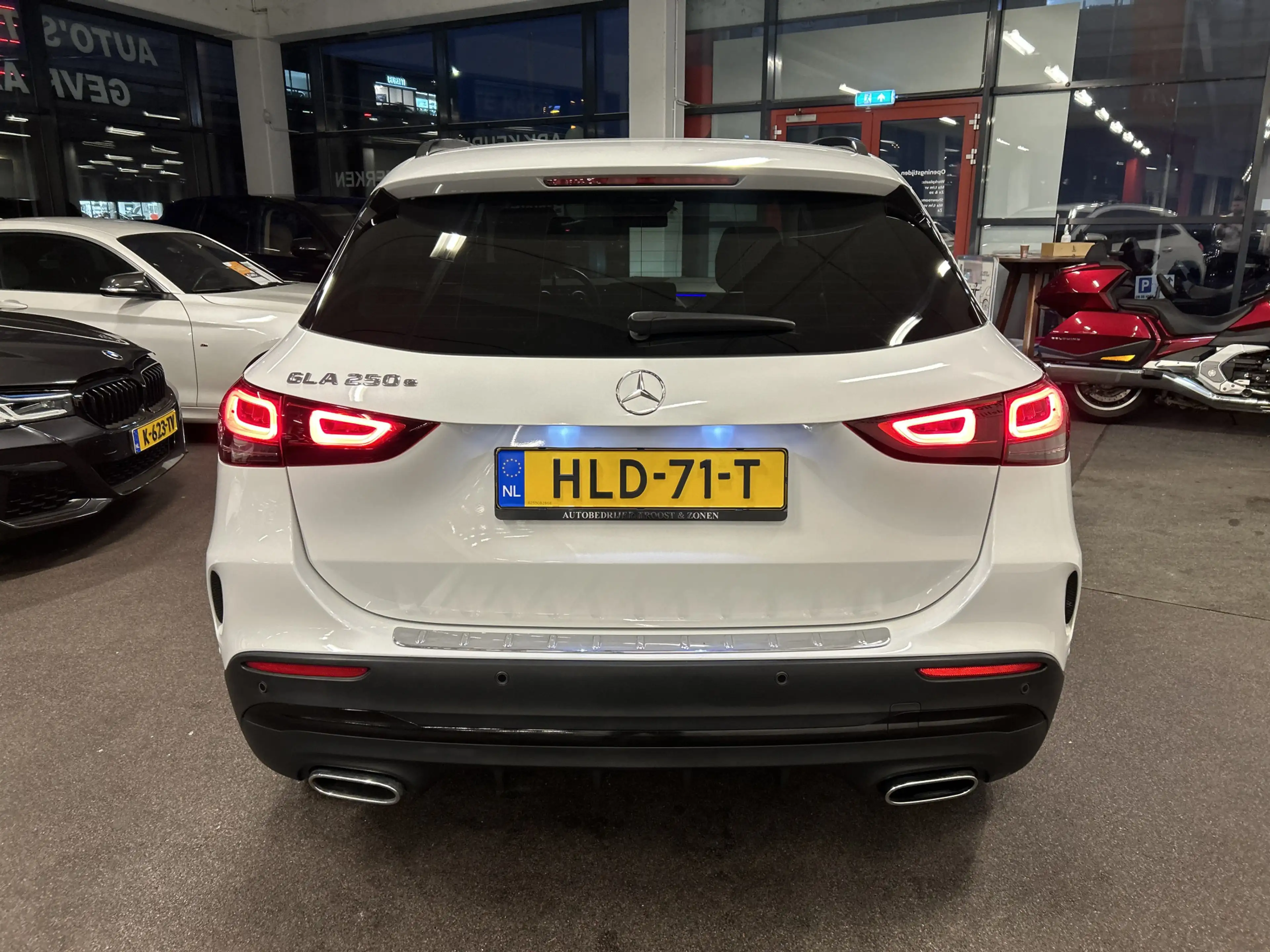 Mercedes-Benz GLA 250 e AMG Line | Adaptive cruise control | Sfeerverlic — photo 6