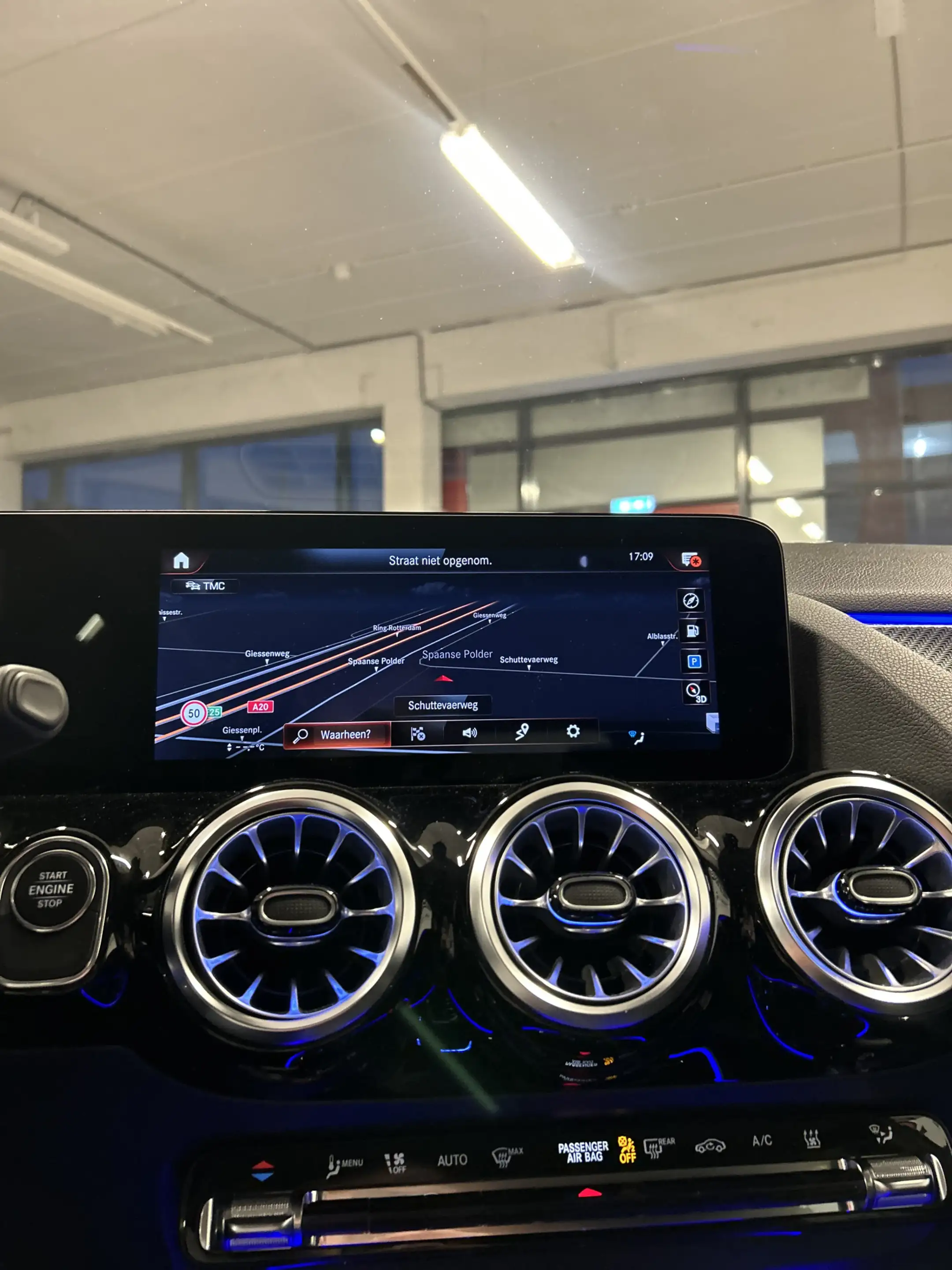 Mercedes-Benz GLA 250 e AMG Line | Adaptive cruise control | Sfeerverlic — photo 18