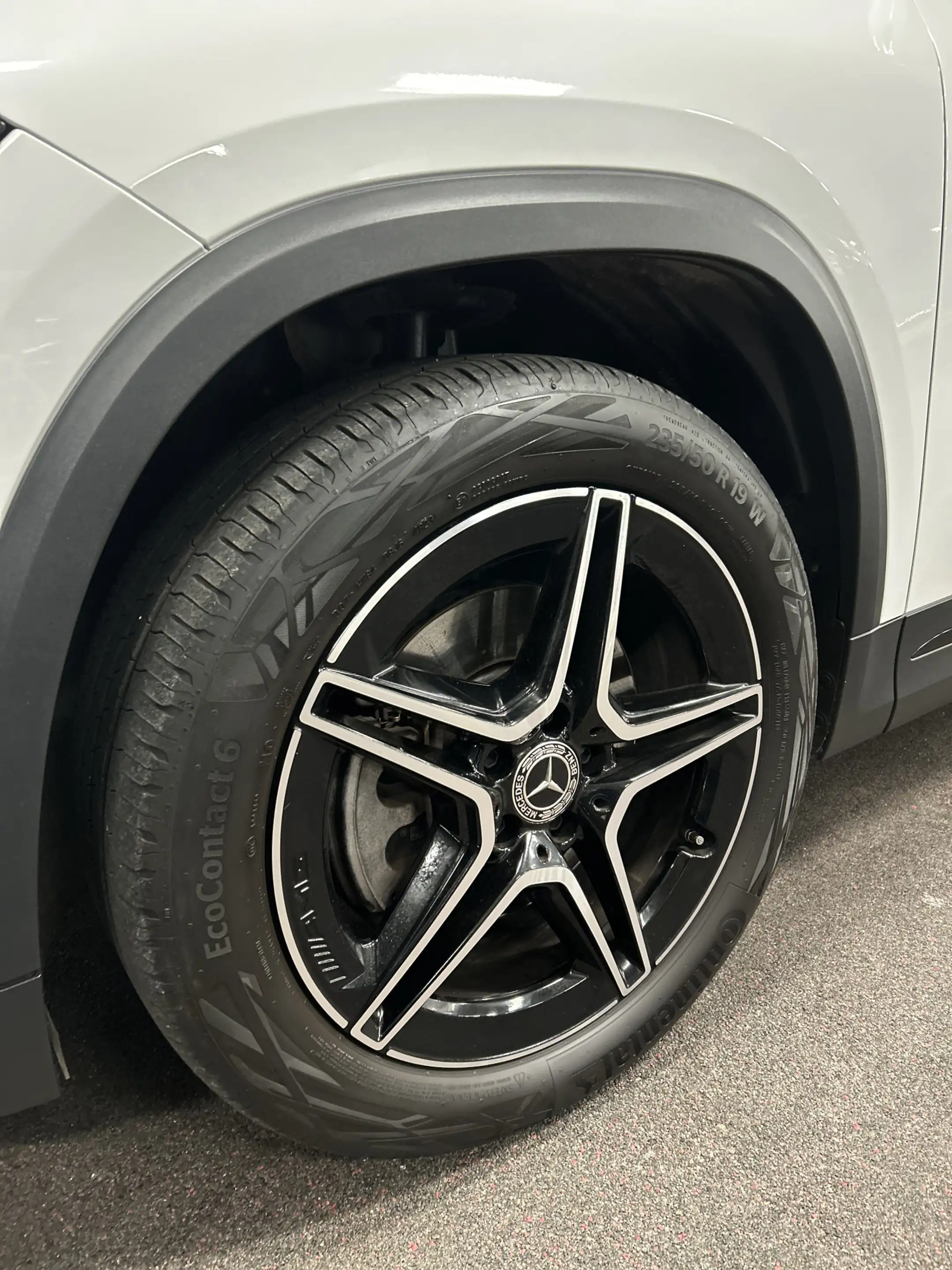 Mercedes-Benz GLA 250 e AMG Line | Adaptive cruise control | Sfeerverlic — photo 31
