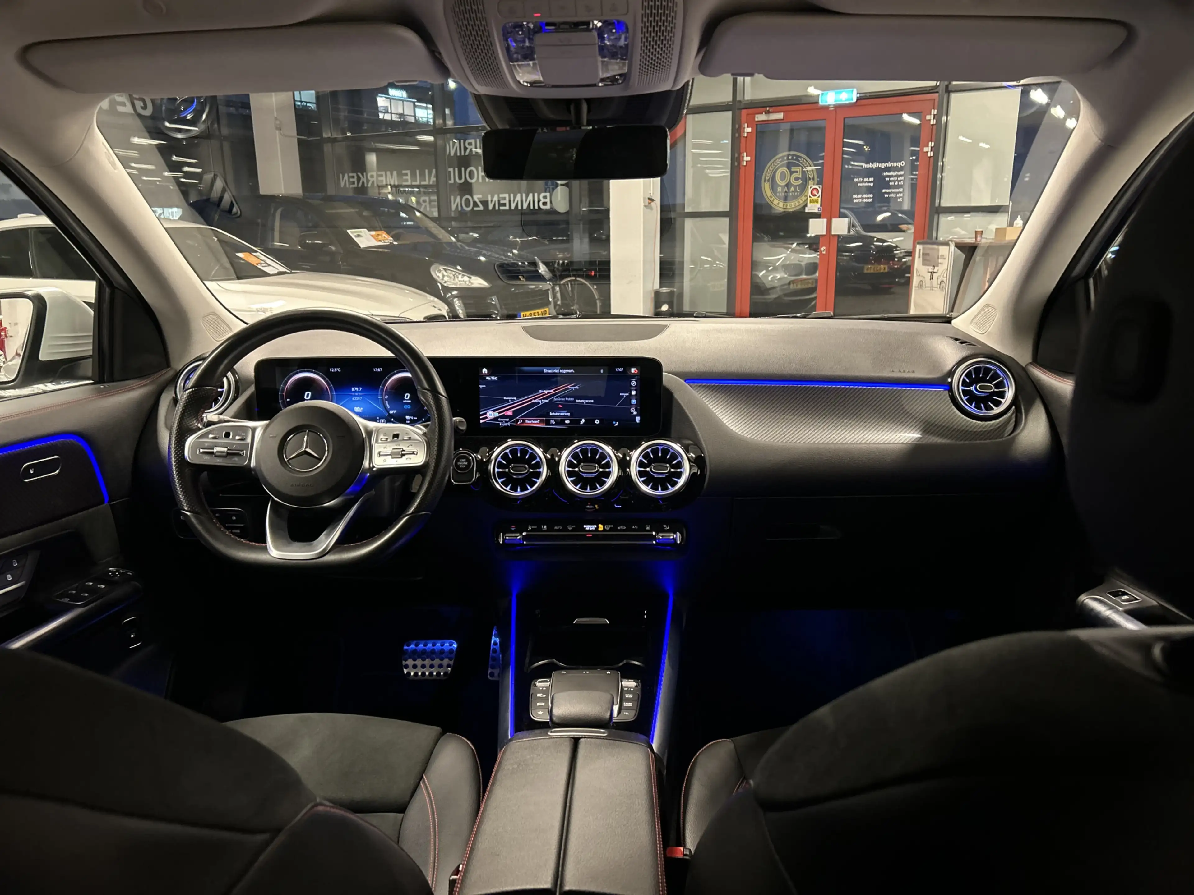 Mercedes-Benz GLA 250 e AMG Line | Adaptive cruise control | Sfeerverlic — photo 10