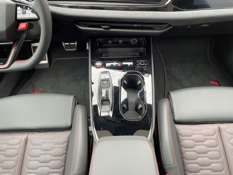 Audi RS5 AVANT TECH PRO SPORTPAKET KERAMIK 360°KAMERA RS IN — photo 12