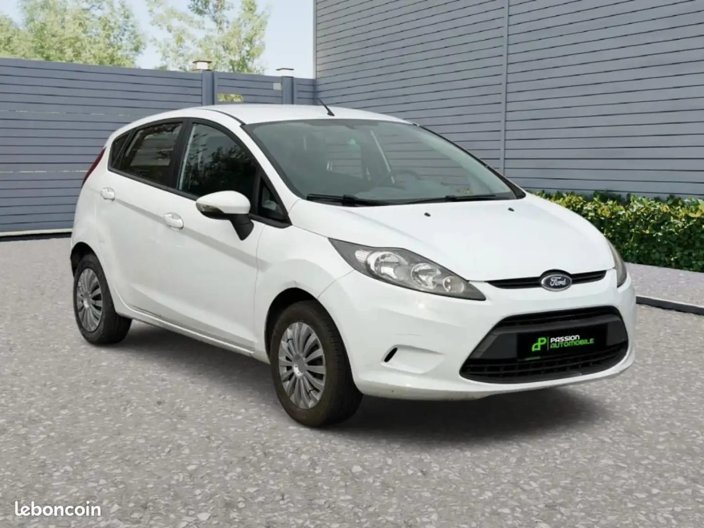 Ford Fiesta 1,4 TDCI Blanc - 2
