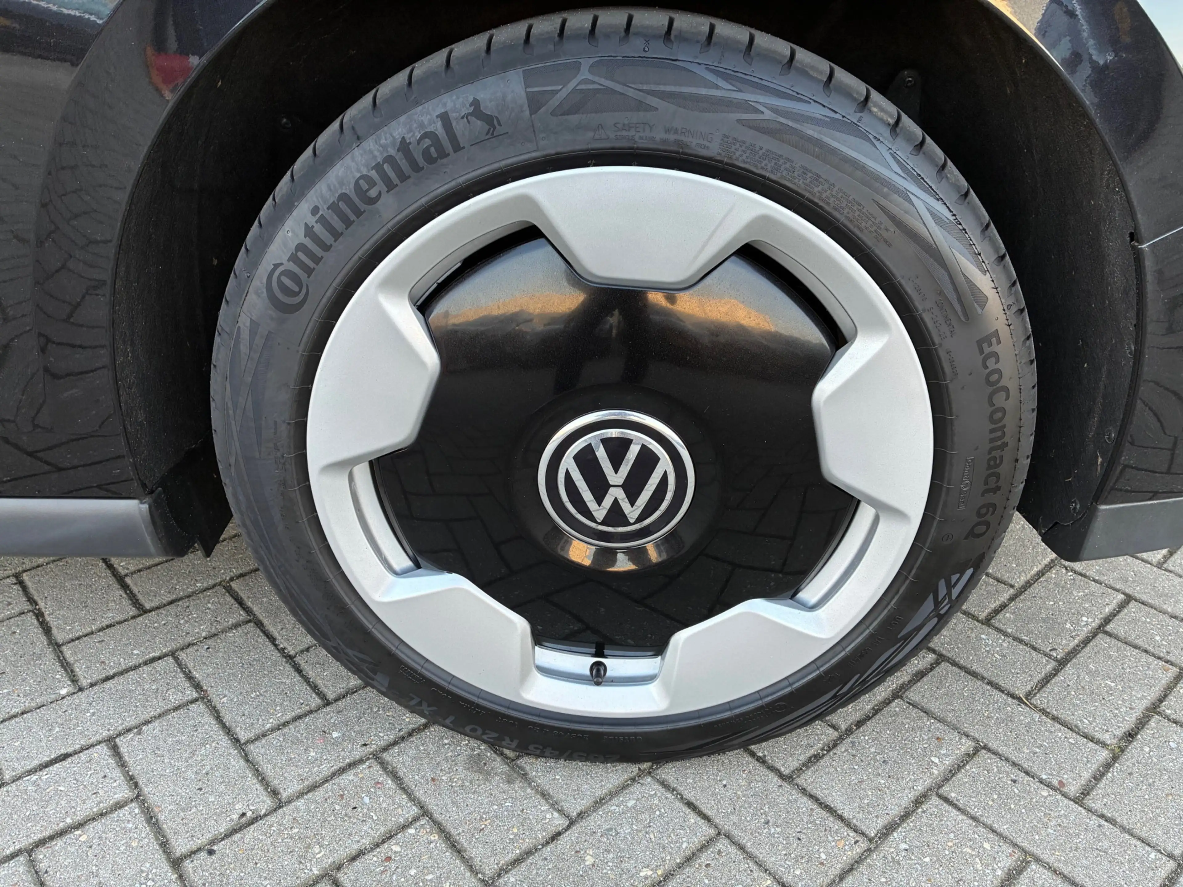 Volkswagen ID. Buzz Cargo Anniversary Edition 79 kWh — photo 4