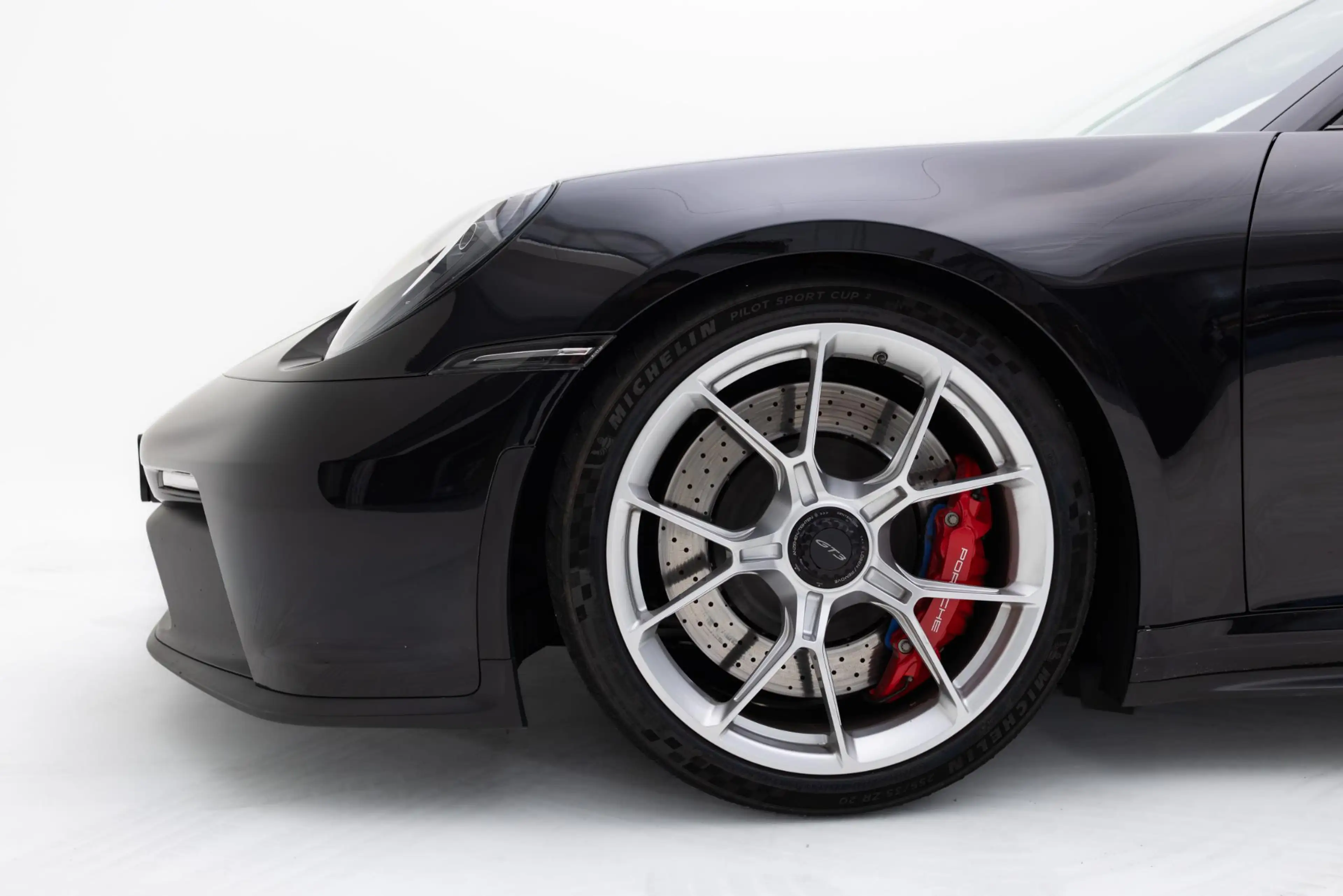 Porsche 992 4.0 GT3 — photo 10