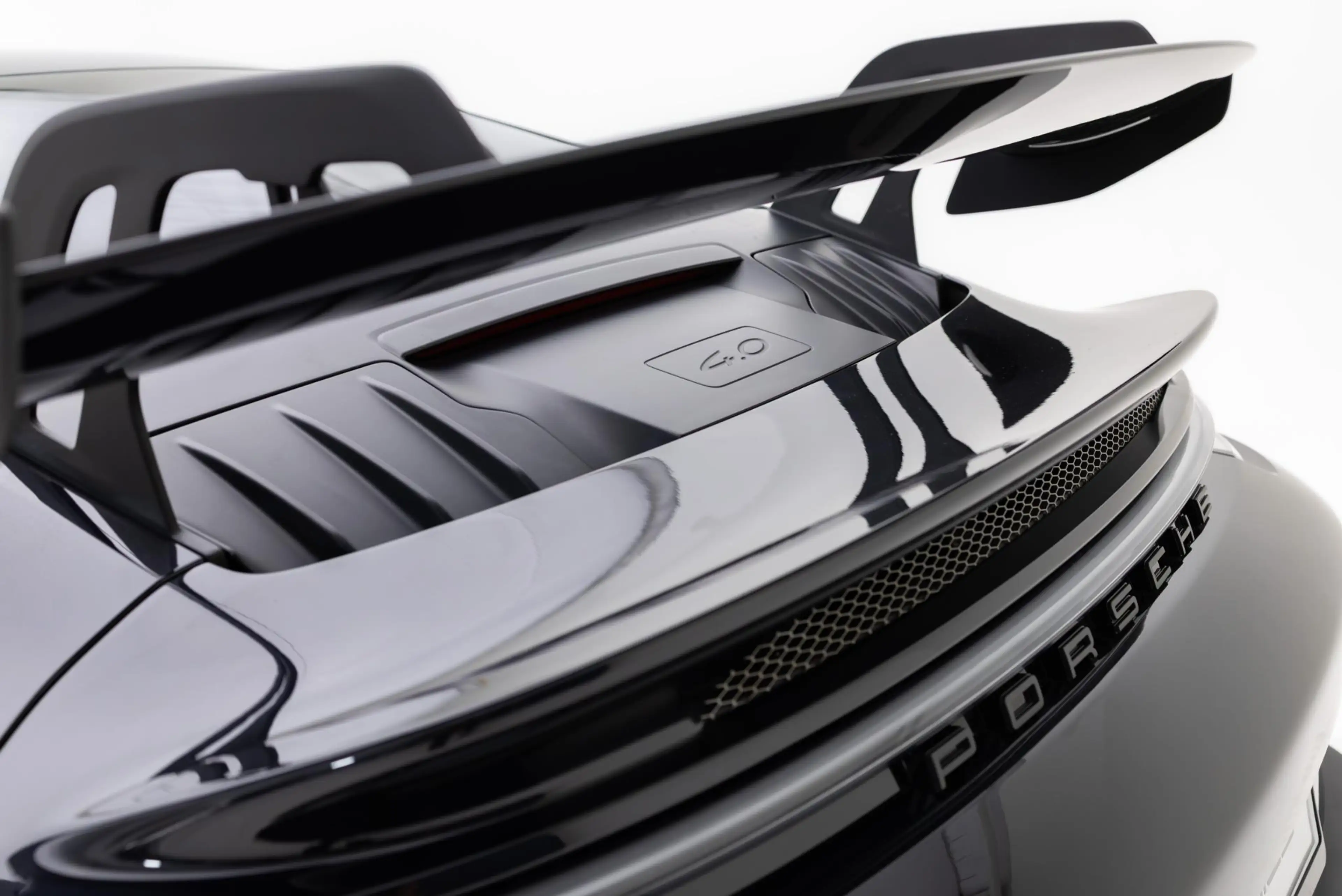 Porsche 992 4.0 GT3 — photo 9