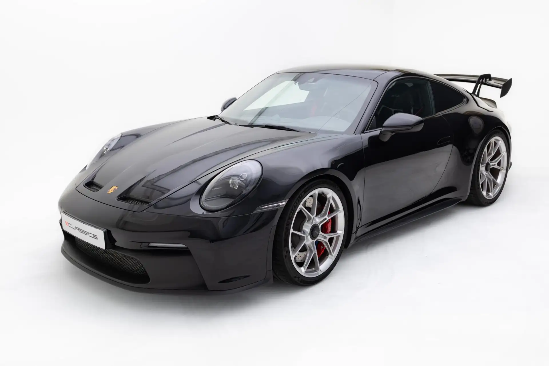 포르쉐 911 GT3 Touring 2024 검정 사진 2