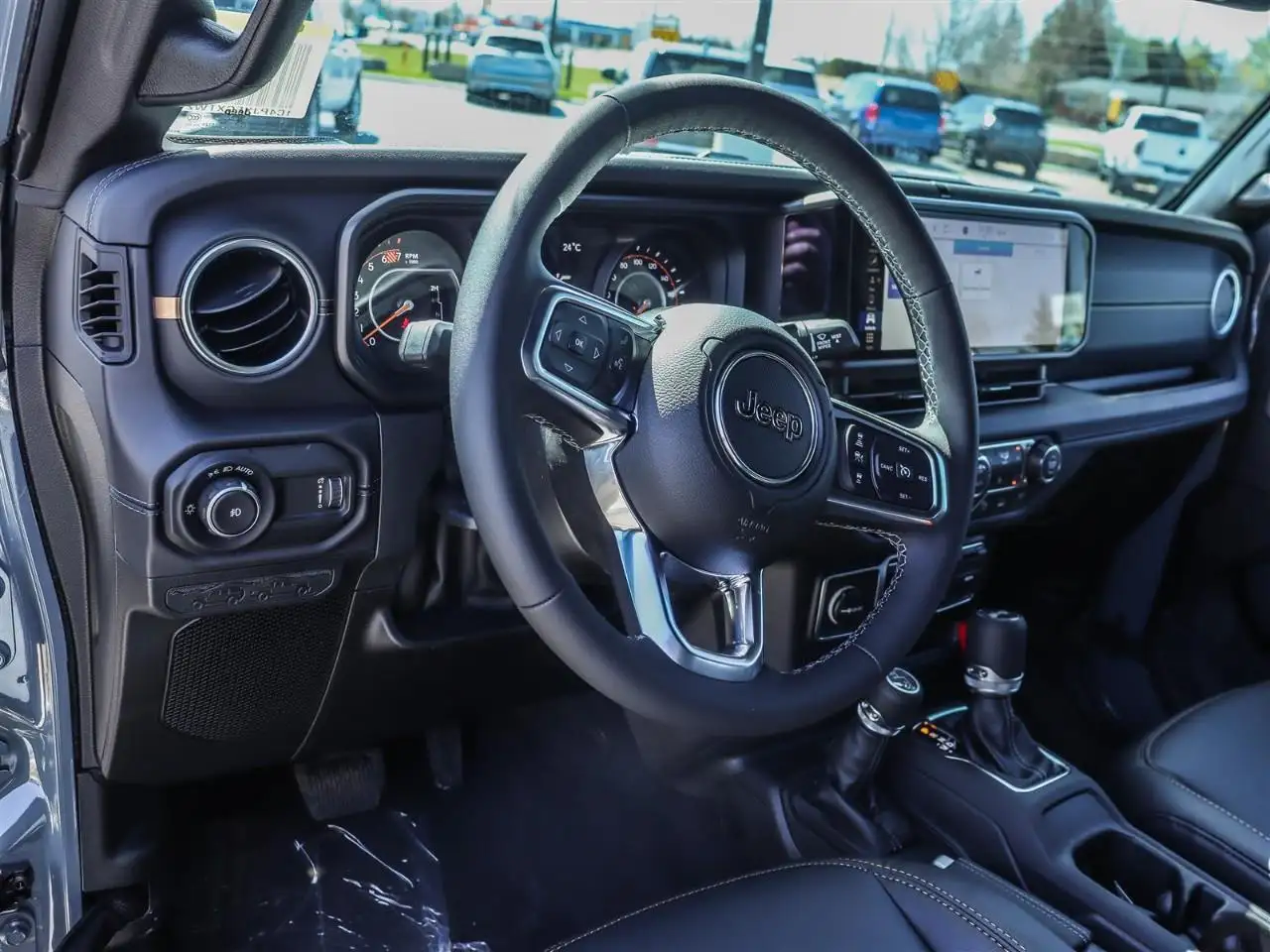 Jeep Wrangler снимка Jeep Wrangler
