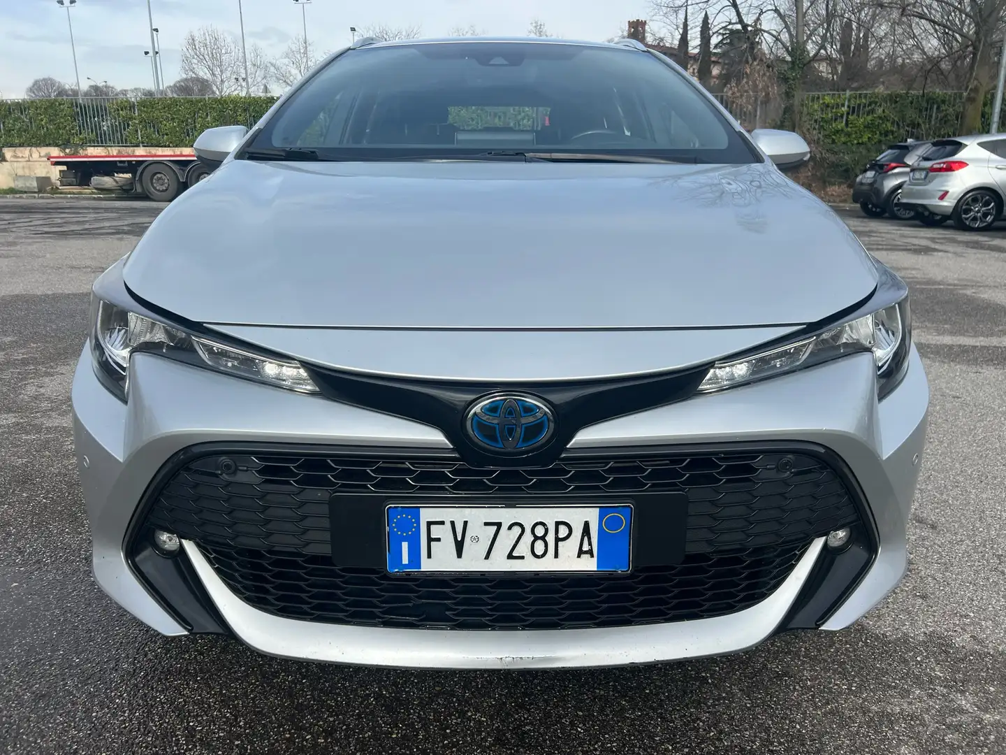 Toyota Corolla Touring Sports 18hStyle cvt Argent - 1