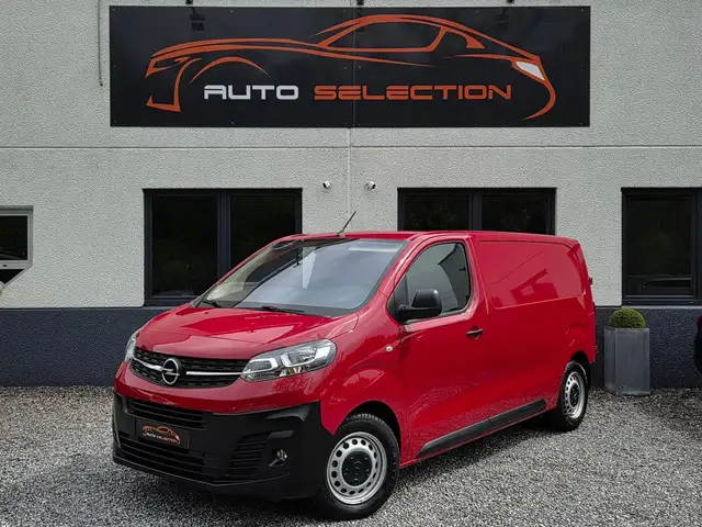 Opel Vivaro main image