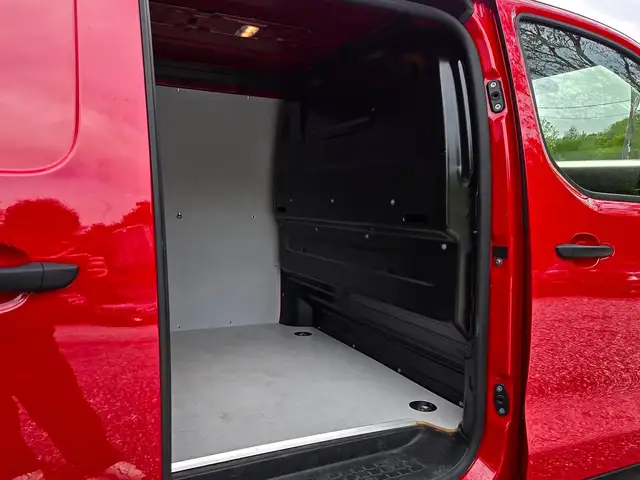 Opel Vivaro view 7