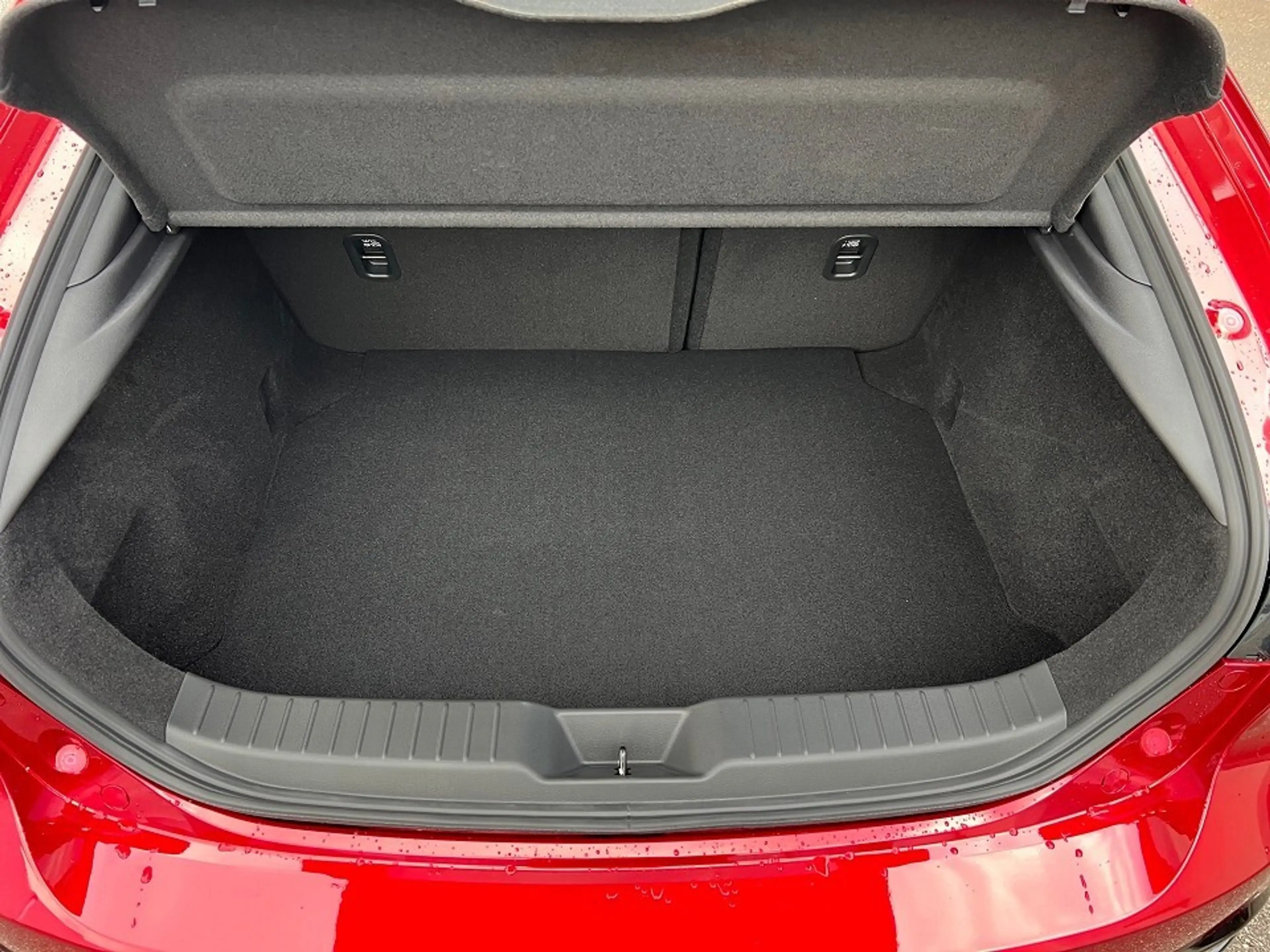 Mazda 3 Mazda3 e-Skyactiv-G140 Exclusive-Line — photo 9