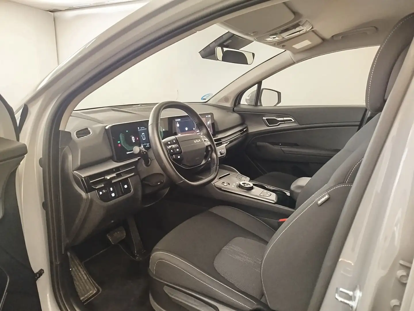 Kia Sportage 1.6 T-GDi HEV 176kW (239CV) Drive 4x2 Gris - 2