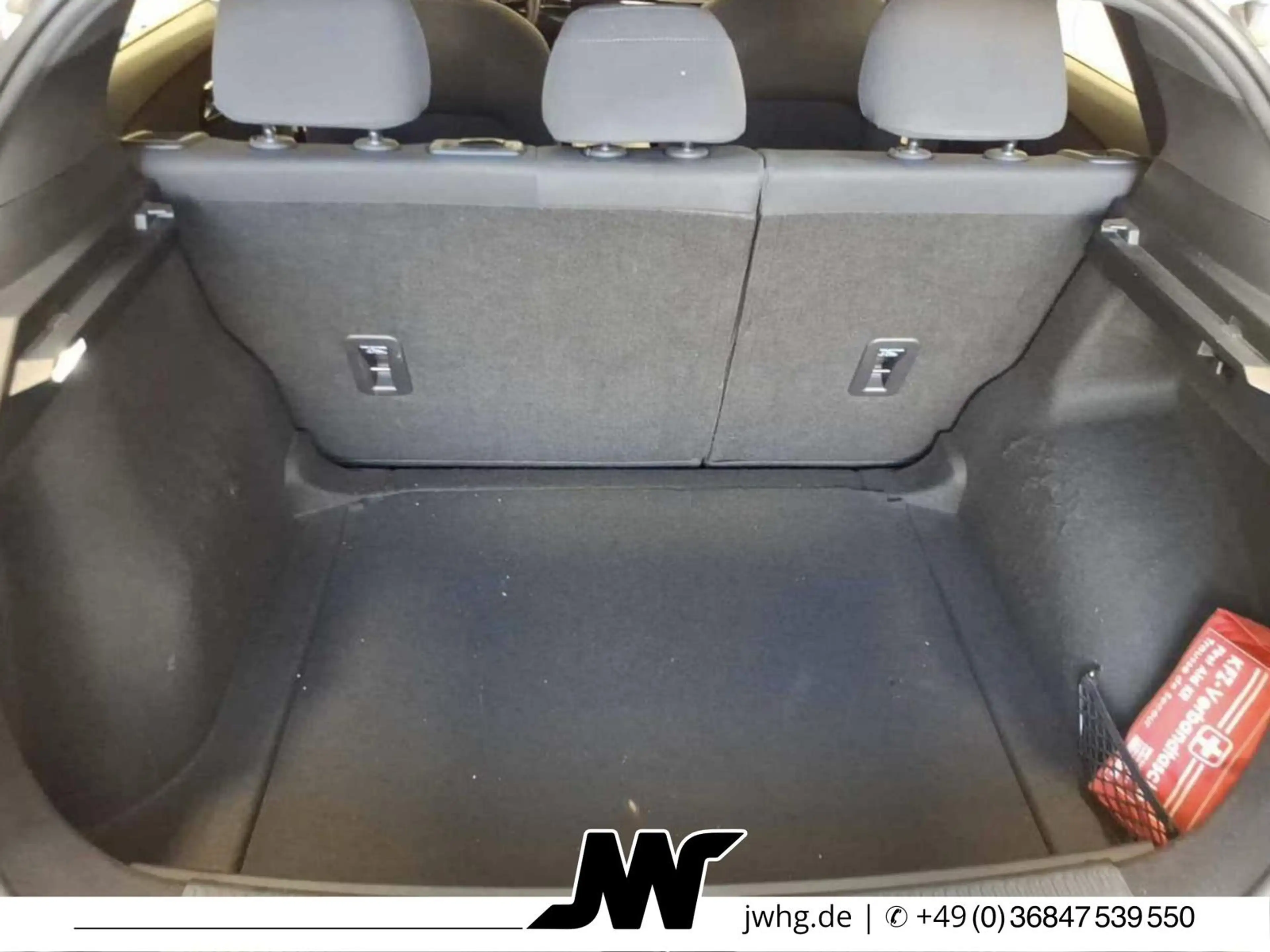 MG MG4 Standard ACC DigTacho SpurhalteAss Carplay — photo 10