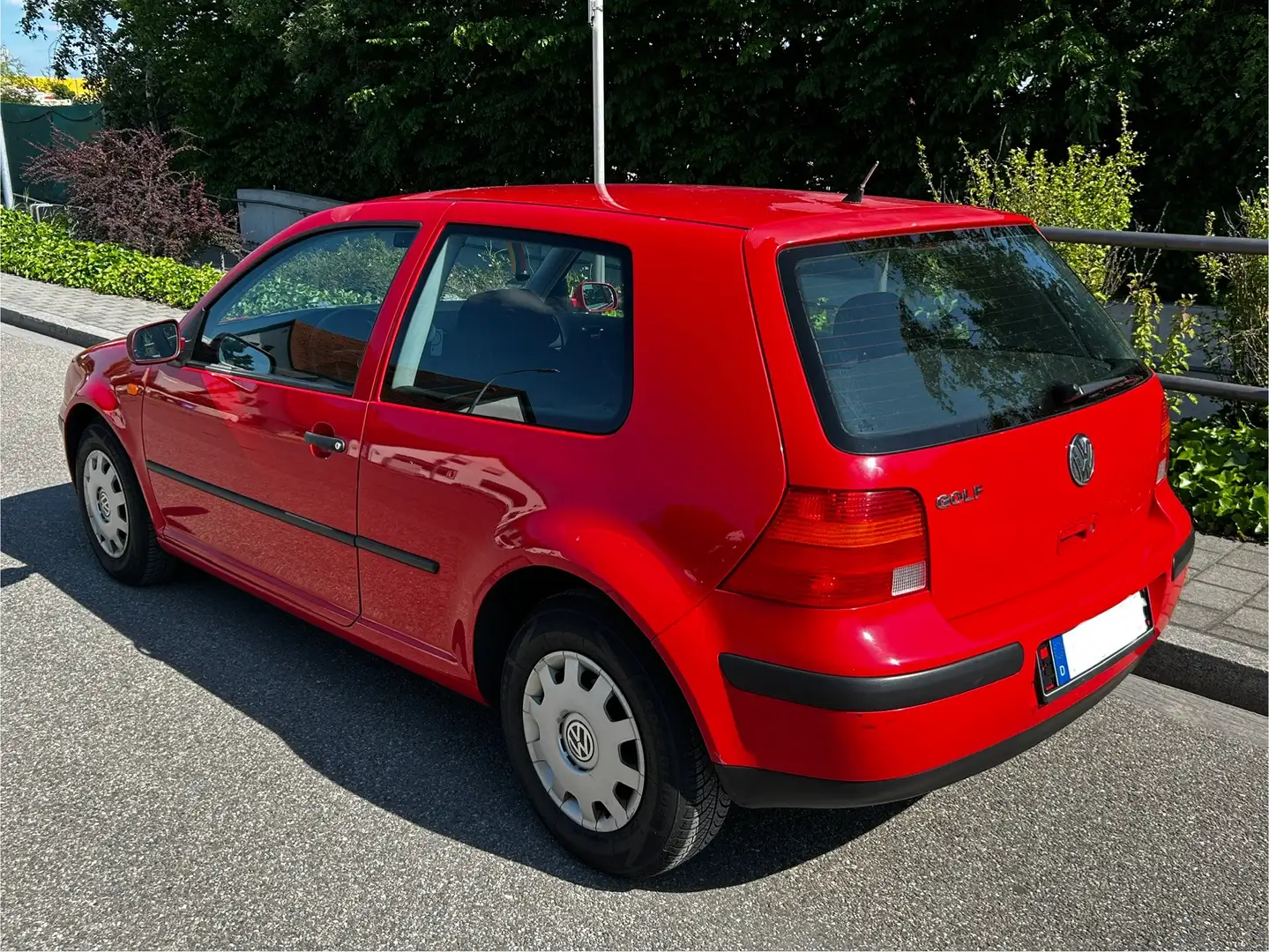 Volkswagen Golf 1.4 Rot - 2