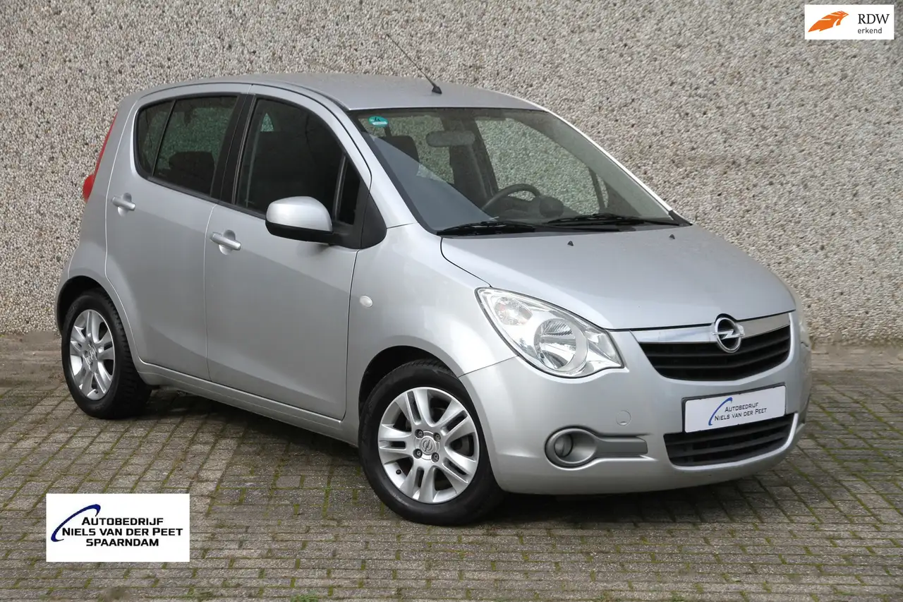 Opel Agila