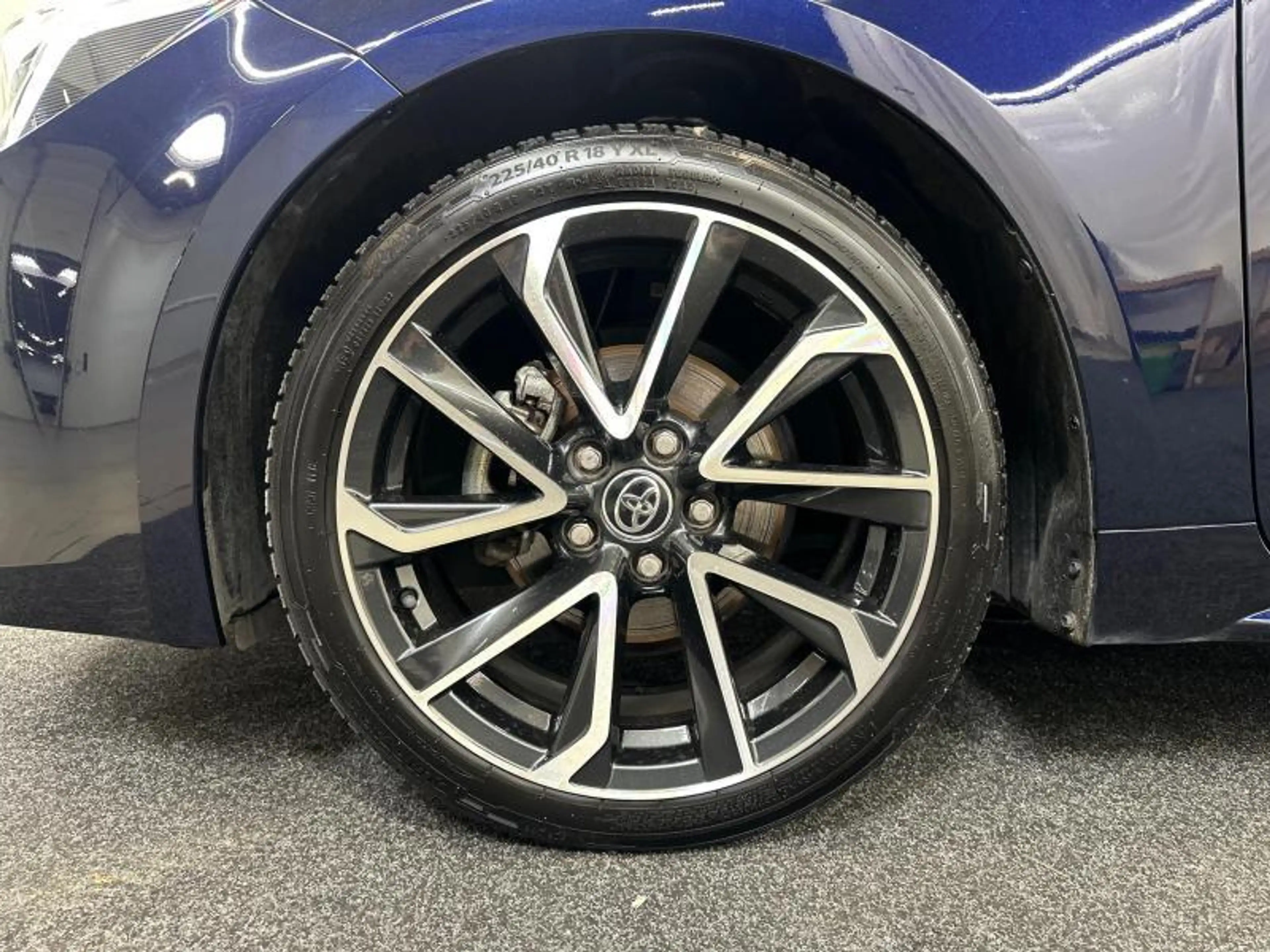 Toyota Corolla TS Premium — photo 15
