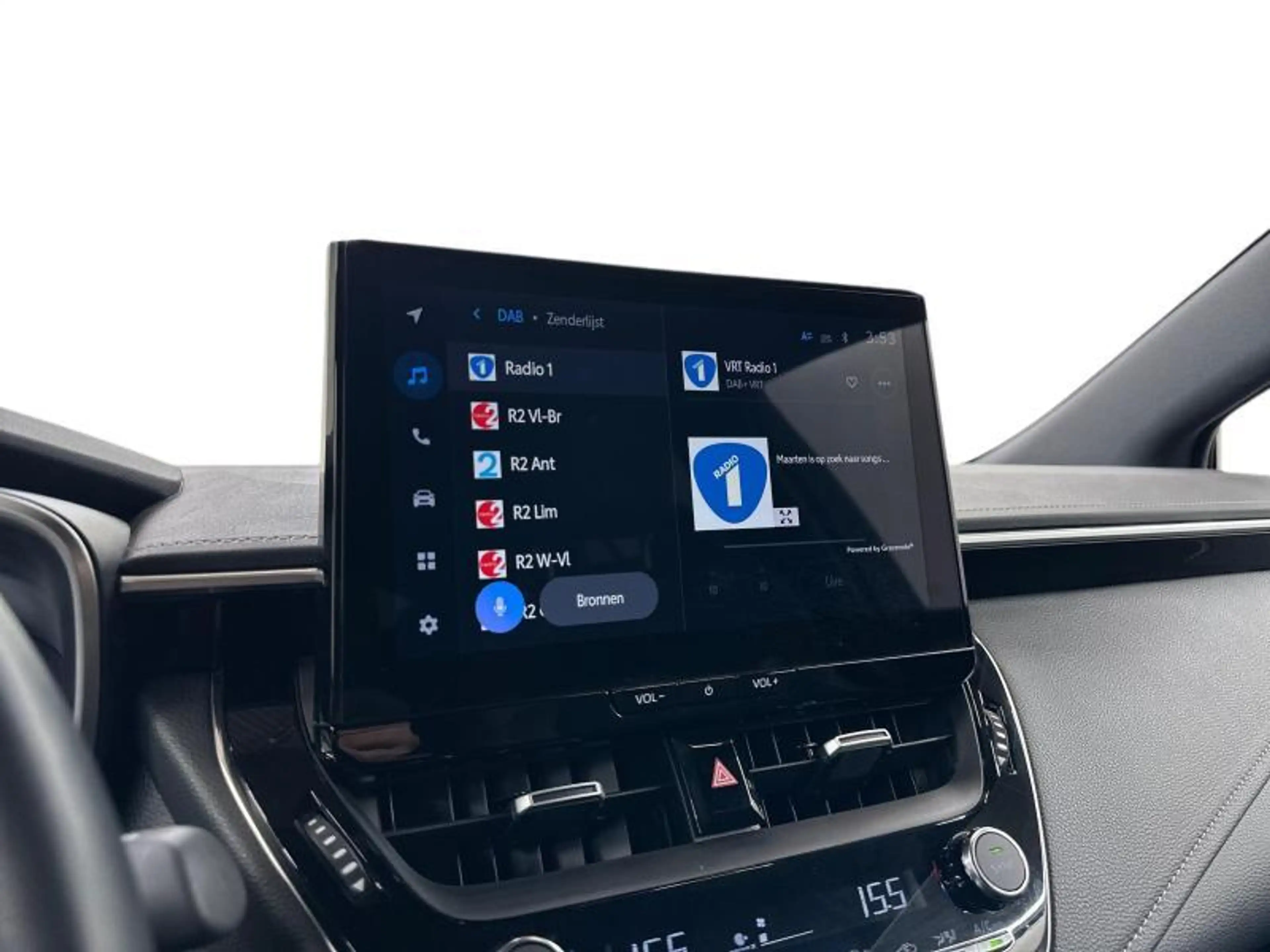 Toyota Corolla TS Premium — photo 13