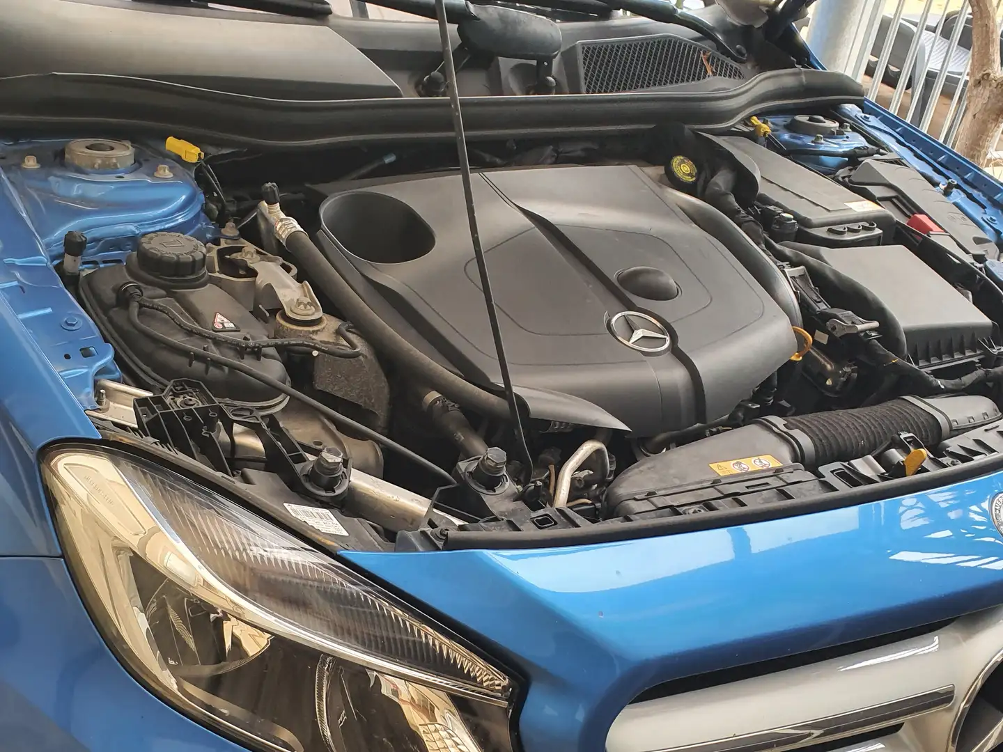 Mercedes-Benz GLA 200 GLA-X156 2014 d (cdi) Sport 4matic auto Blu/Azzurro - 1