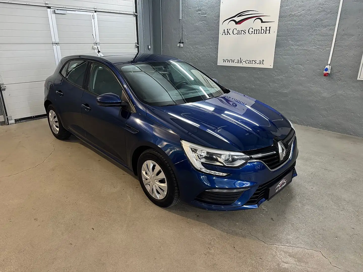 Renault Megane Mégane TCe 100 Blau - 1
