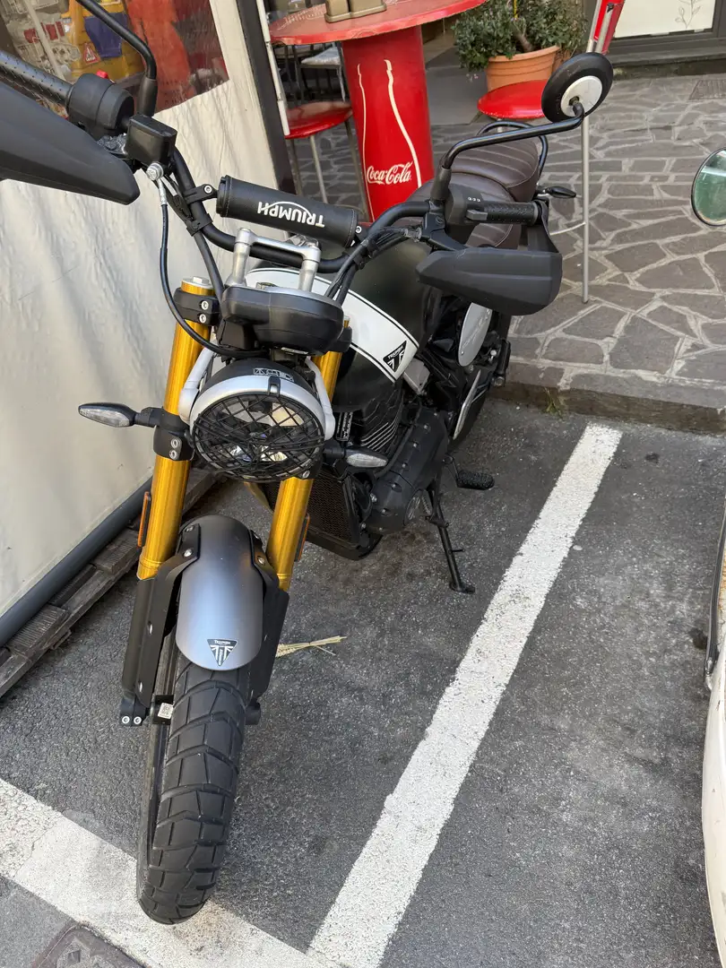Triumph Scrambler 400 X - 1