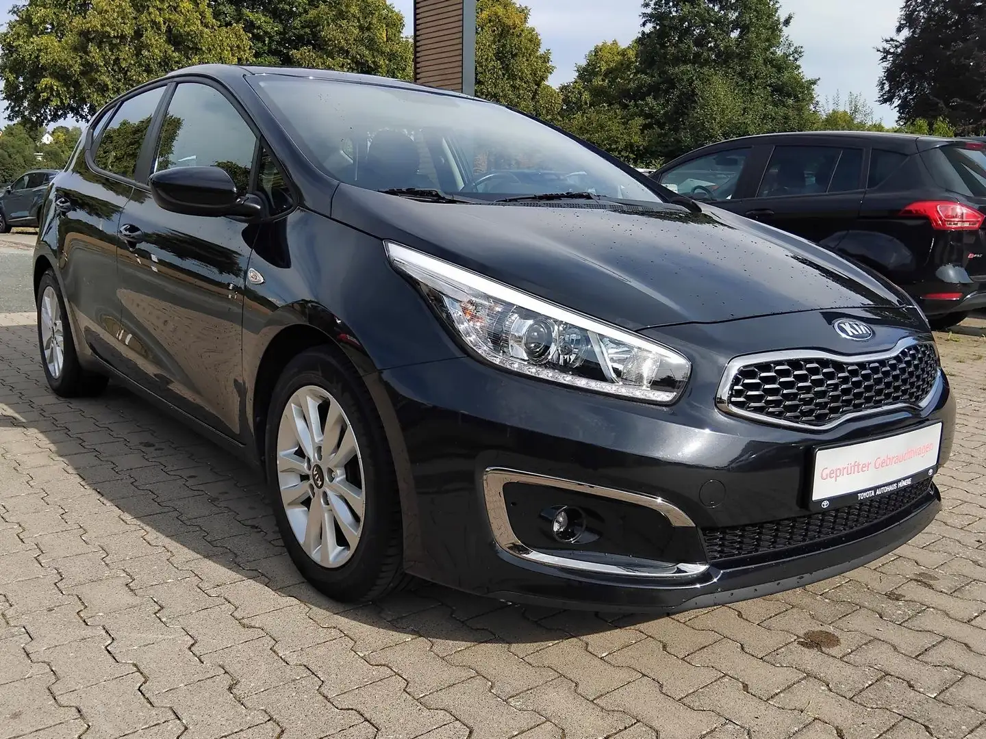 Kia Ceed / cee'd Edition 7 Schwarz - 2