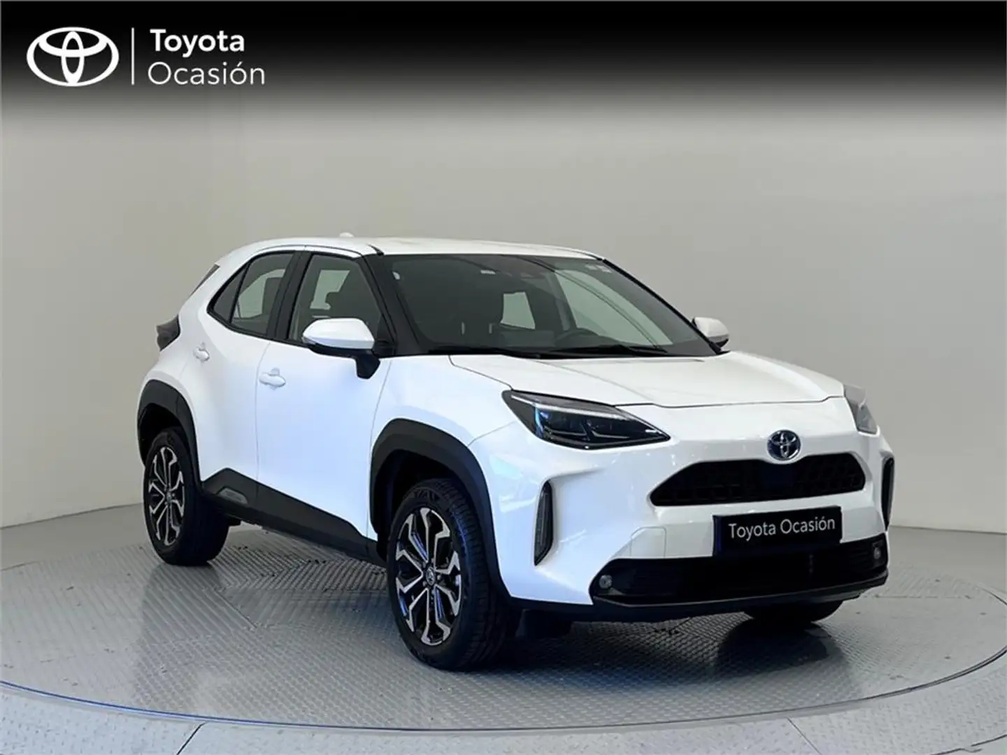 Toyota Yaris Cross 5 puertas Active Tech 120H e-CVT - 2