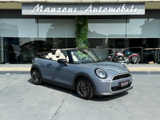 MINI Cooper C Cabrio Cooper C Favoured Cabrio