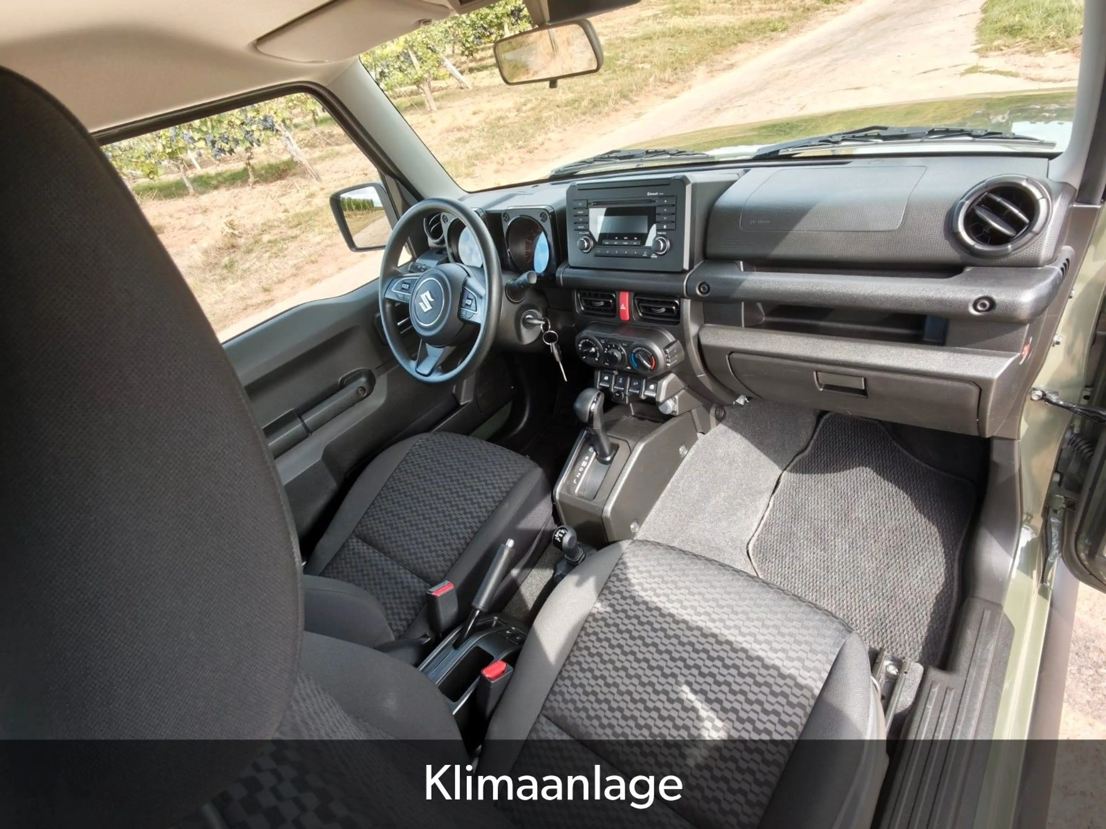 Suzuki Jimny 1.5 ALLGRIP Automatik 1 Hd 32 tkm AHK — photo 15