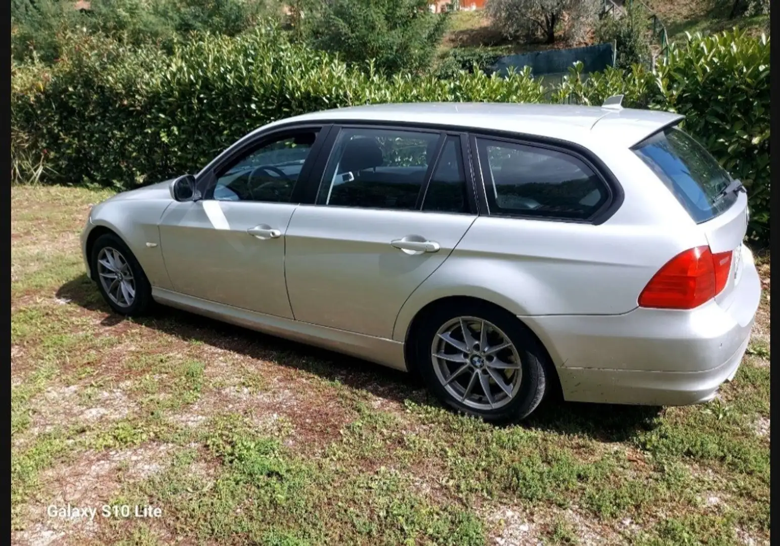 BMW 318 318tds Touring c/clima auto Grigio - 1