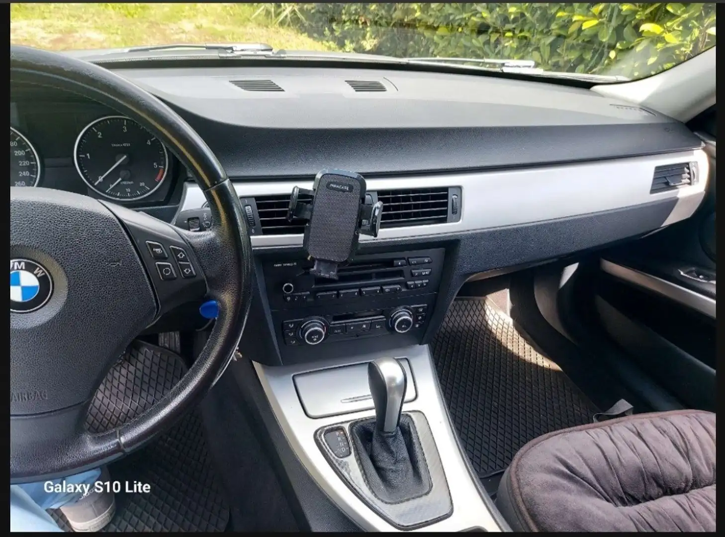 BMW 318 318tds Touring c/clima auto Grigio - 2