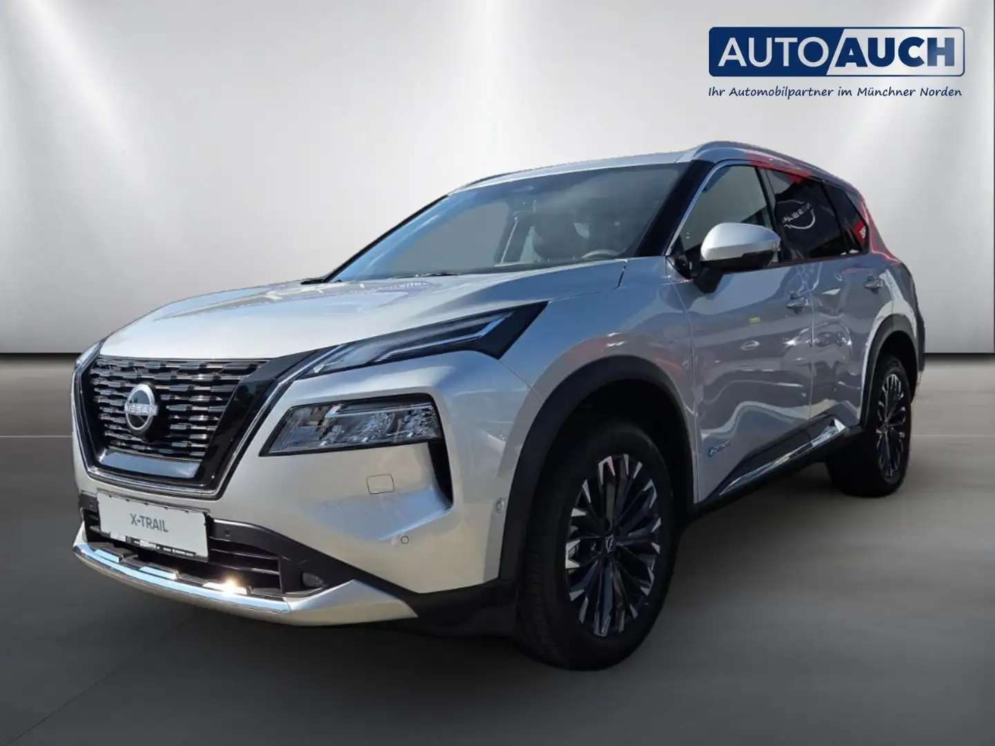Nissan X-Trail e-Power e-4orce Tekna Silber - 1