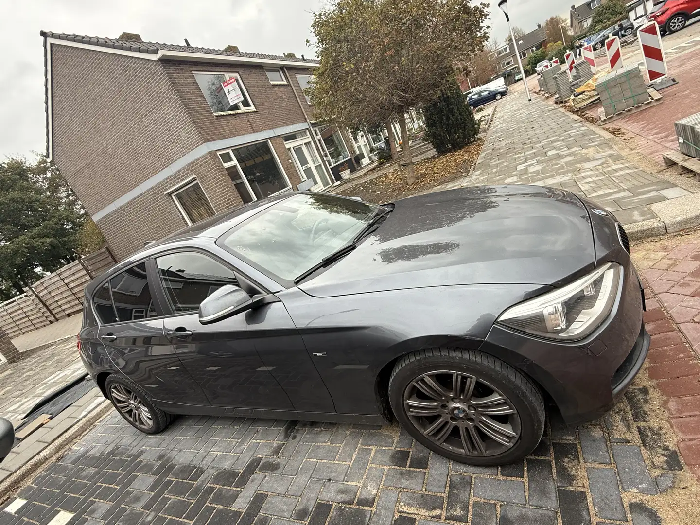 BMW 114 114i Sport Line - 2