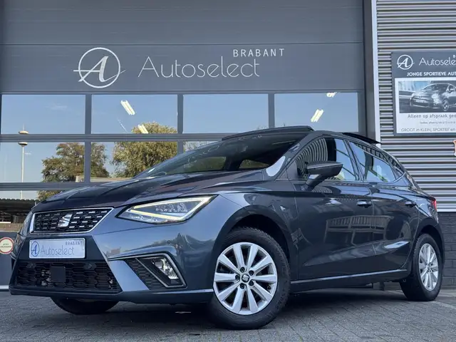 SEAT Ibiza 1.0 TSI Excellence Pano | CarPlay | Eerste eigenaa