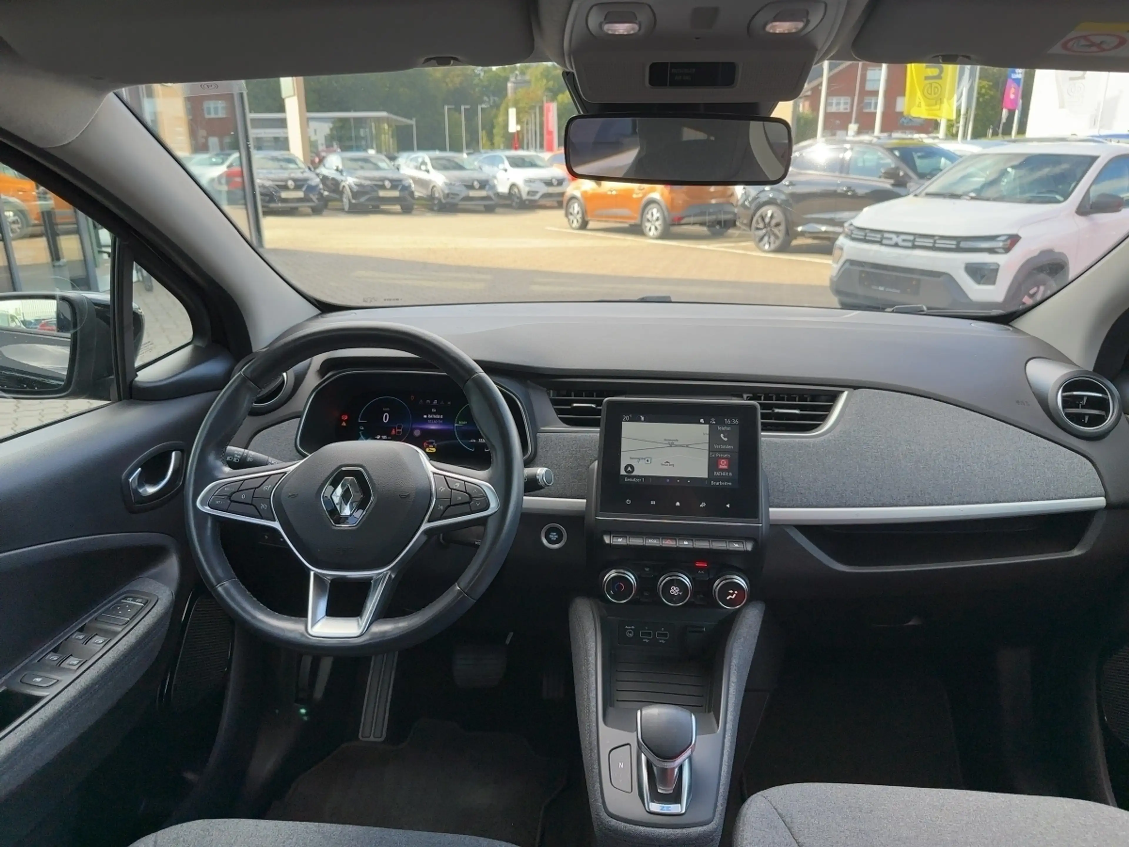 Renault ZOE EXPERIENCE inklusive Batterie R110 Z.E50*CCS*SHZ — photo 8