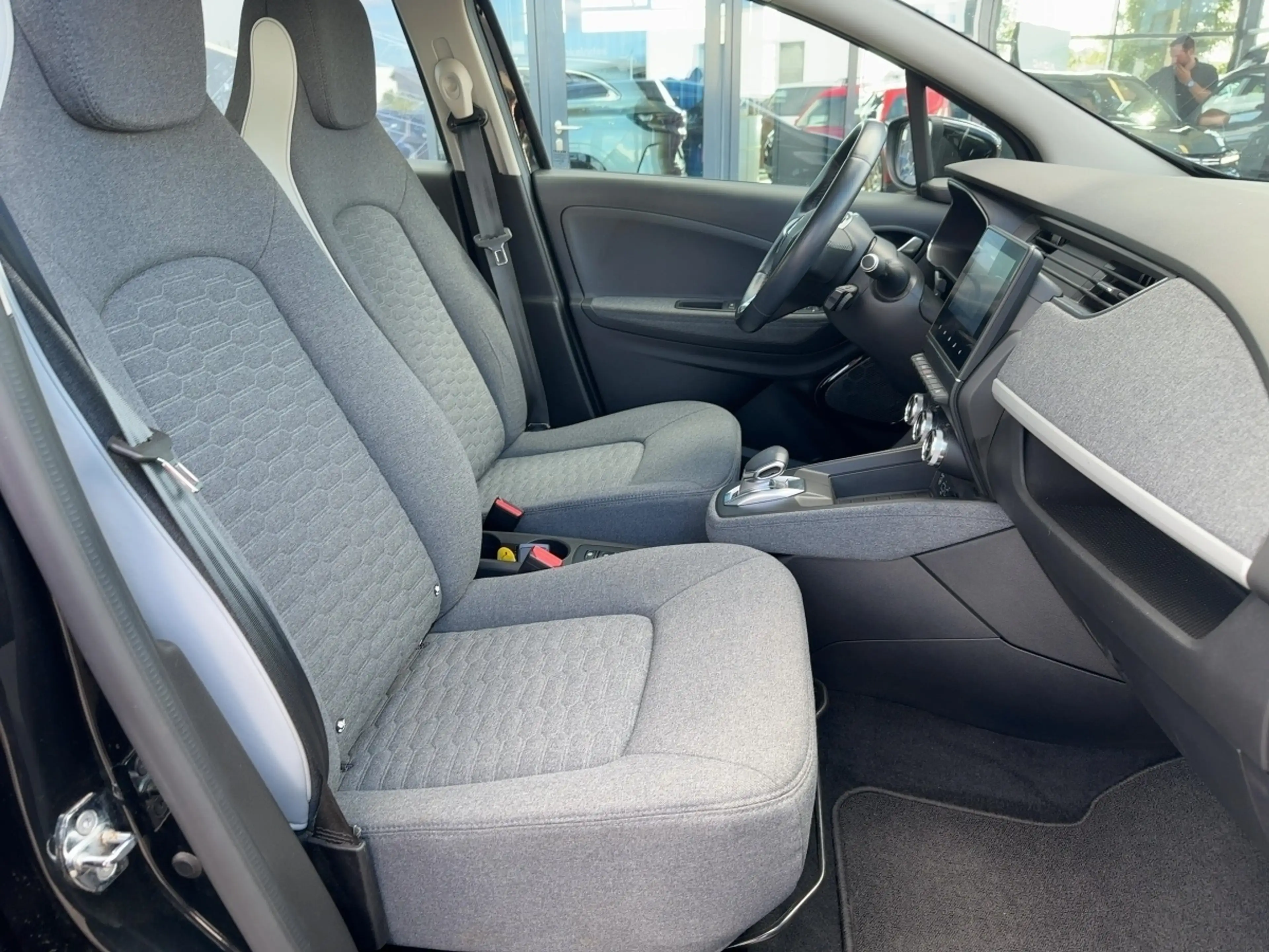 Renault ZOE EXPERIENCE inklusive Batterie R110 Z.E50*CCS*SHZ — photo 11