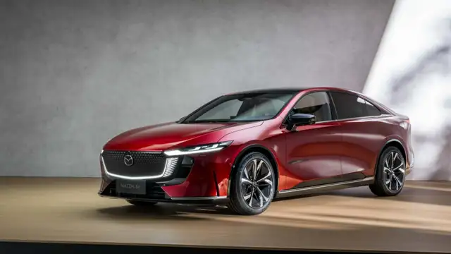 Mazda 6 68,8 kWh Takumi Plus