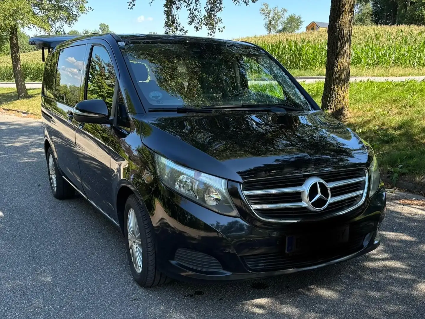 Mercedes-Benz V 220 V 220 d kompakt Aut. Schwarz - 1