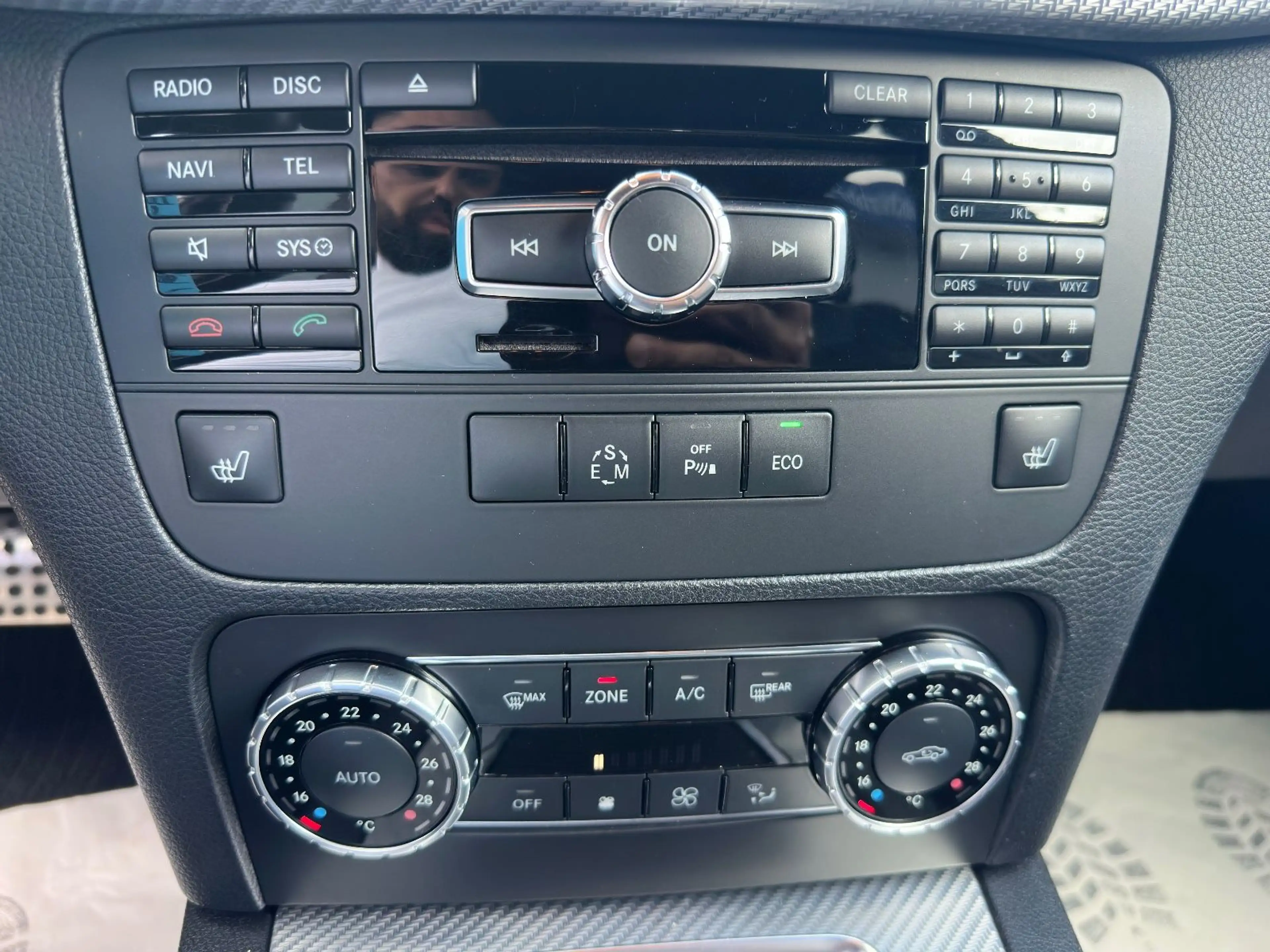 Mercedes-Benz GLK 200 CDI *COMAND/TEMPO/ILS* — photo 15