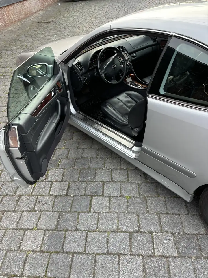 Mercedes-Benz CLK 200 Coupe Elegance, foto 10