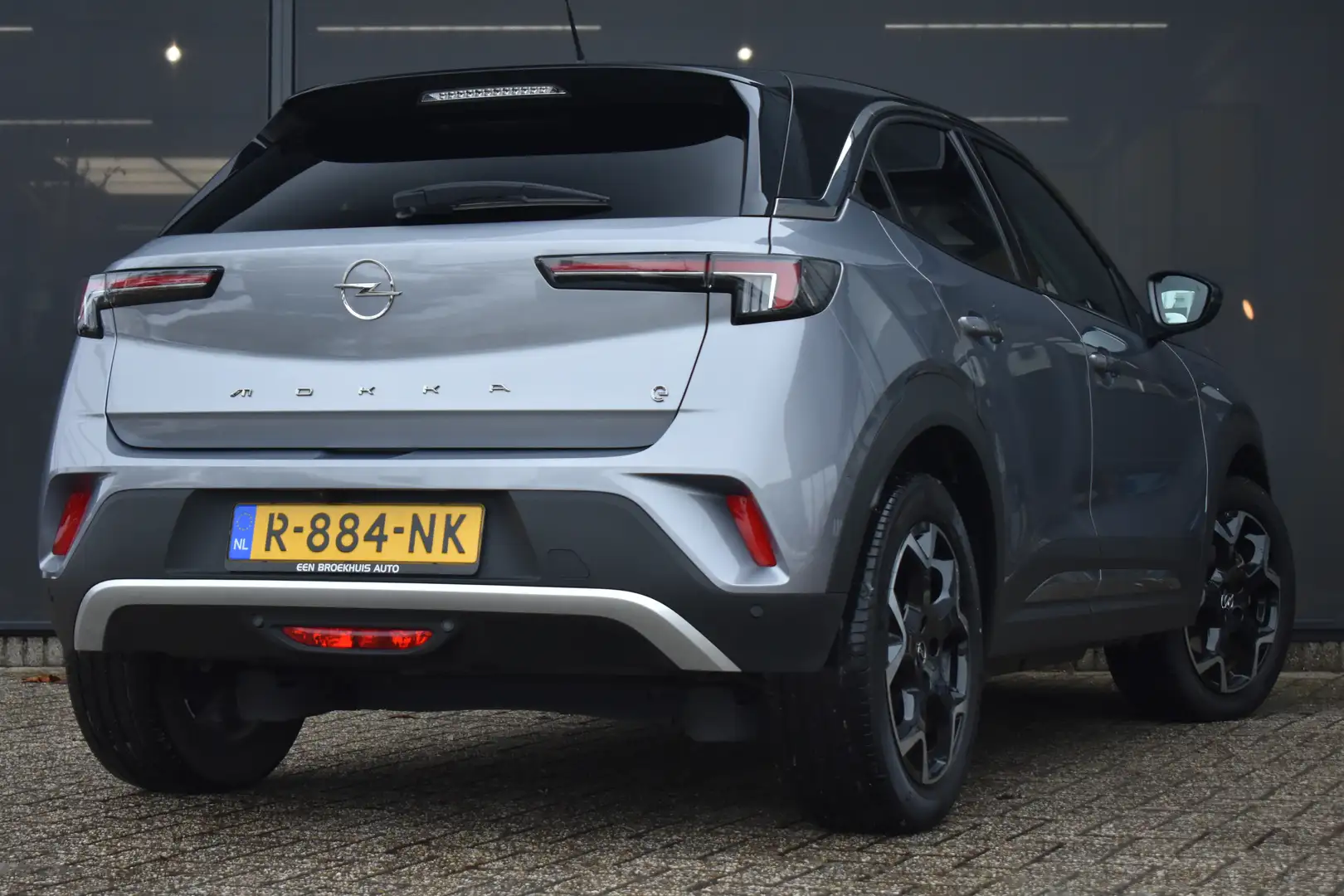 Opel Mokka-E 50kWh Ultimate 3 Fase 96%SOH! | 1e. Eig | Alcantar Gris - 2