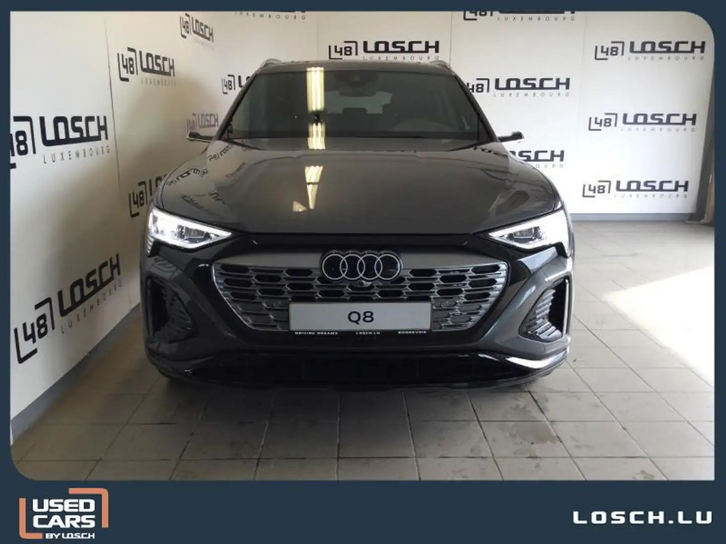 Audi Q8 e-tron S line Gris - 2