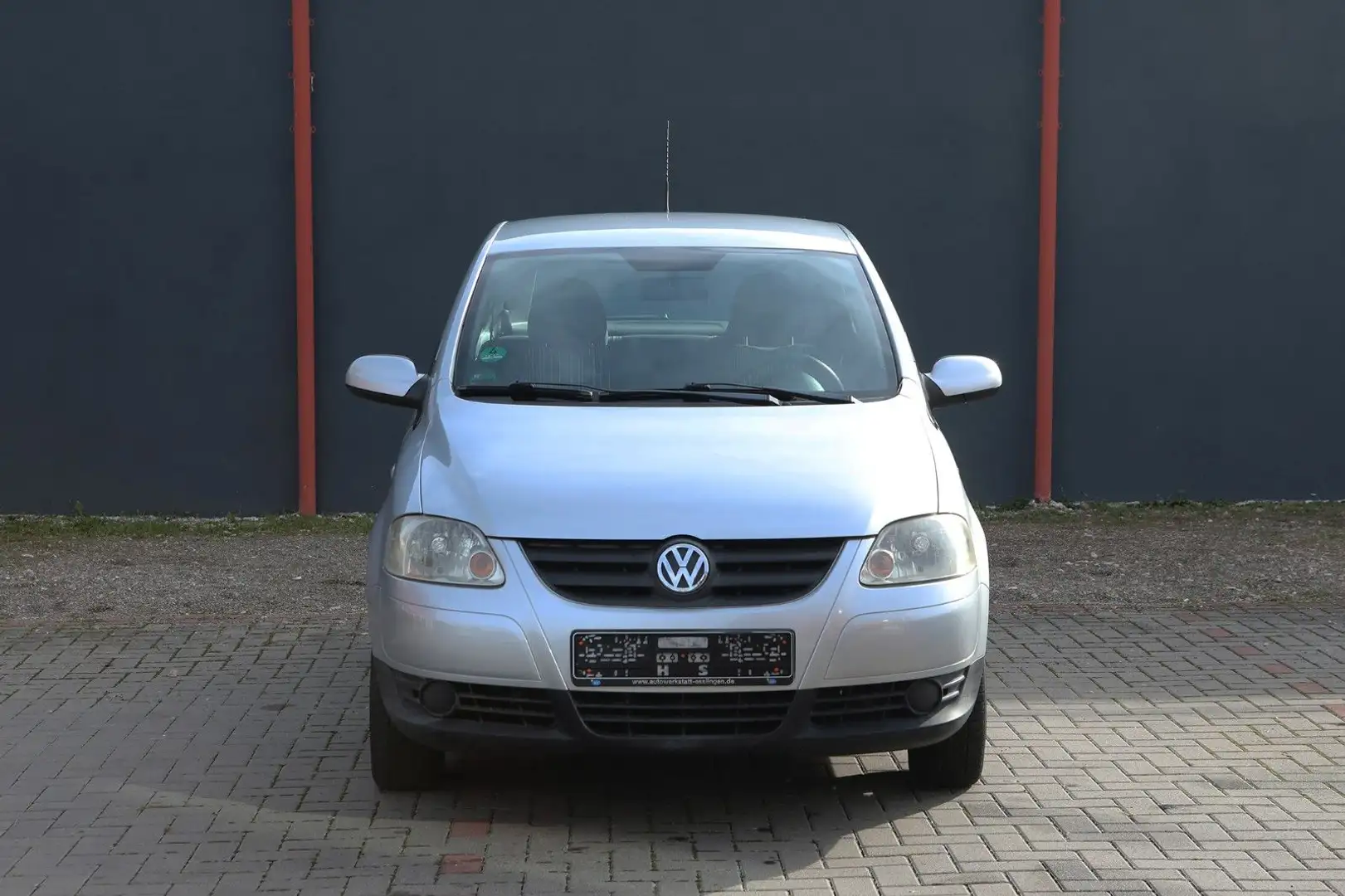 Volkswagen Fox Basis Silber - 2