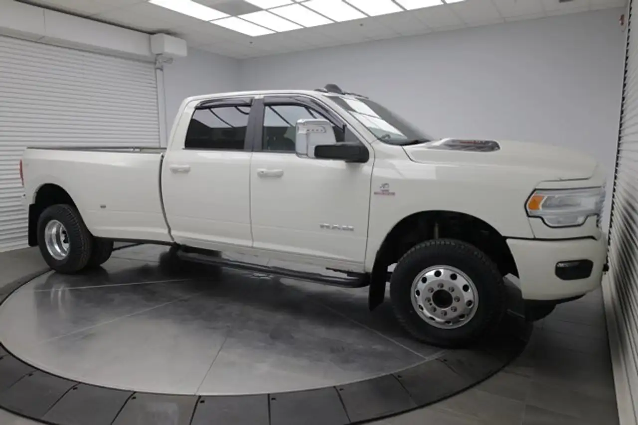 2023 RAM 3500