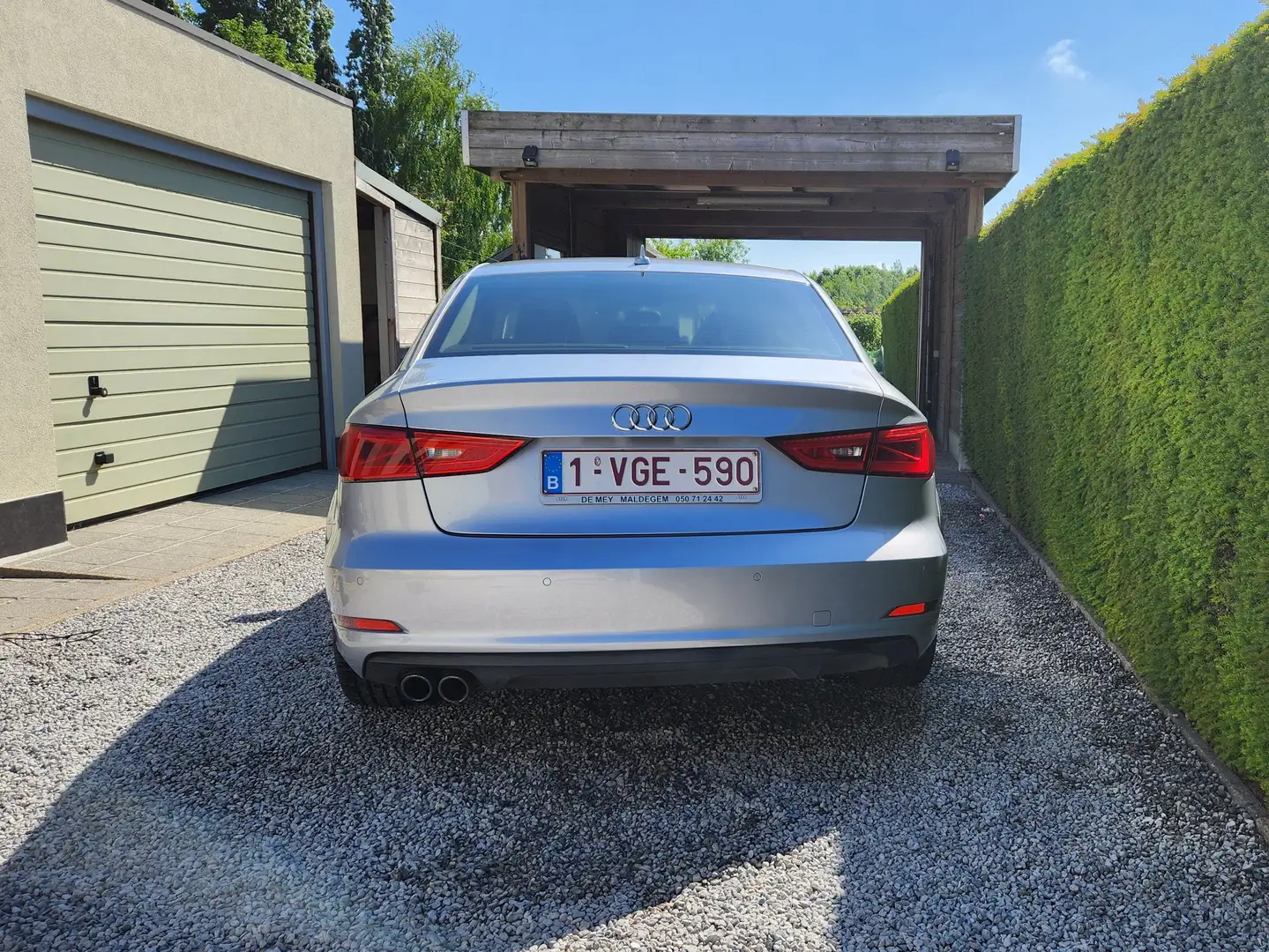 Audi A3 A3 1.4 TFSI cylinder ultra Limousine Ambiente Zilver - 1