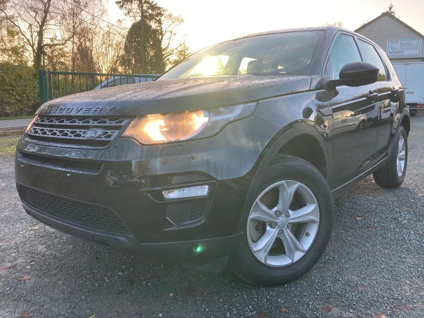 Land Rover Discovery Sport 2,0 TD4  20.537 + TVA/BTW Automatique Noir - 1