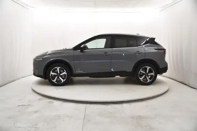 Nissan Qashqai view 2