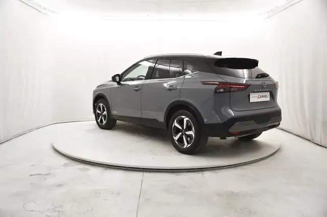Nissan Qashqai view 3